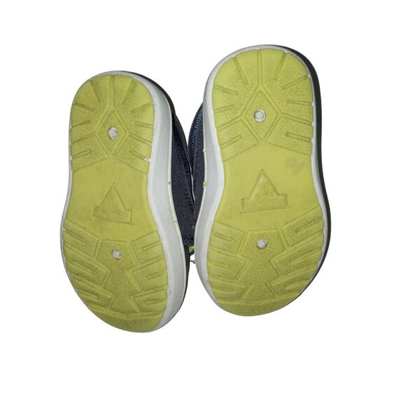 OshKosh B’gosh Thomas 2 And Washable Sneakers Size Toddler 5 - Picture 3 of 4